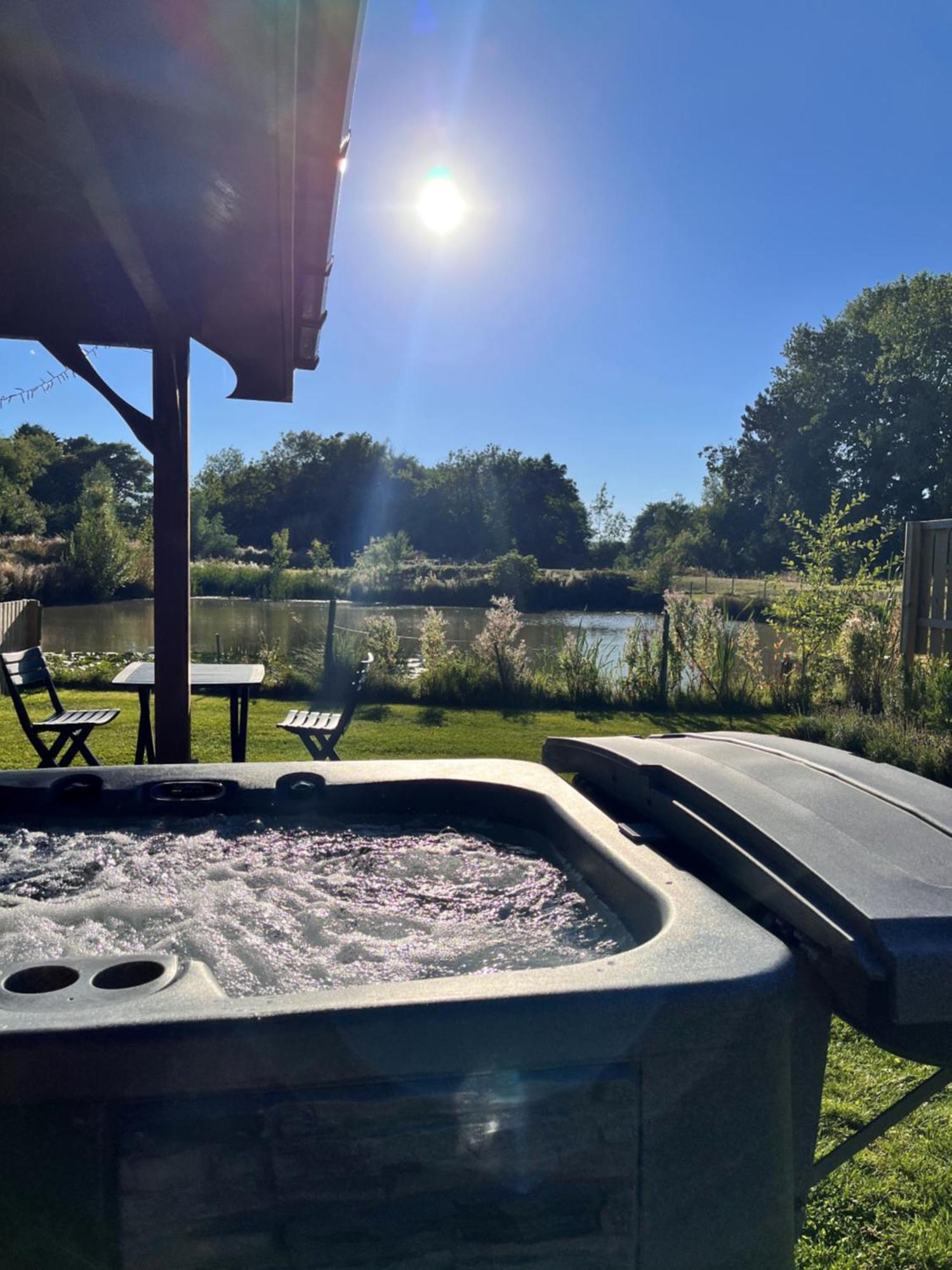 Mill Stream Retreat Villa Legbourne Екстериор снимка